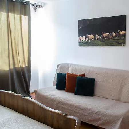 Miedzy Owcami Z Elektrycznymi Rowerami Apartment Sromowce Wyzne Exterior photo